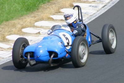 DB_Racer-500